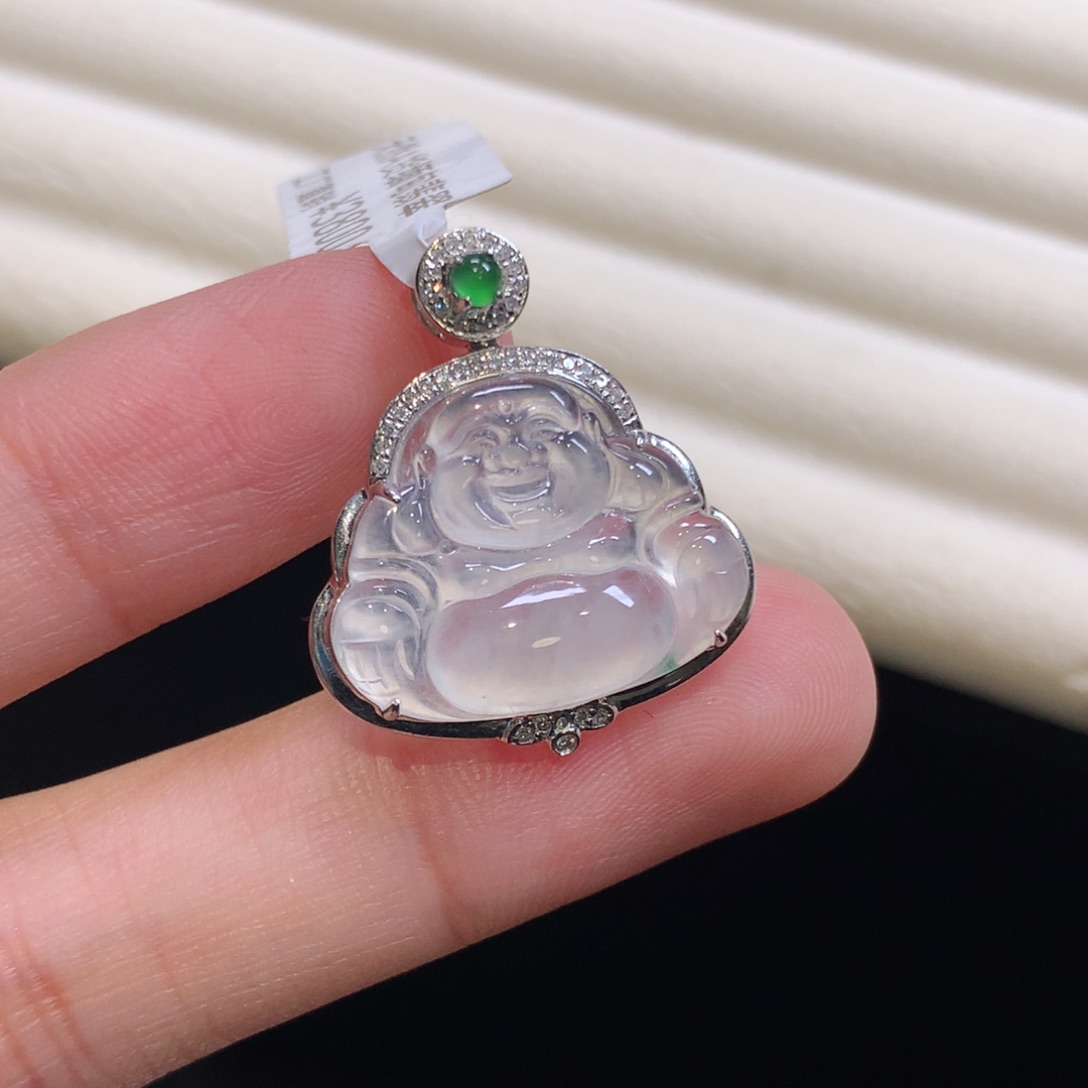 翡翠颈饰18K金镶嵌佛公