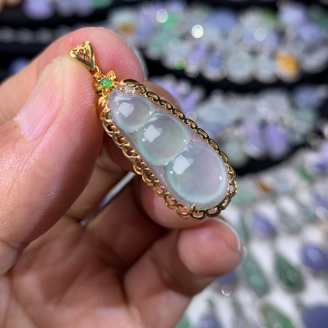 翡翠18K金镶嵌吊坠(不含链)