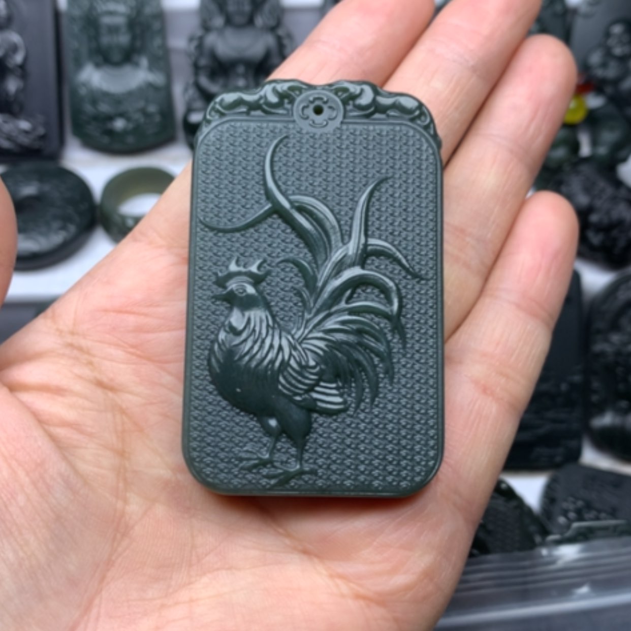 【闪购商品】和田玉颈饰未镶嵌M***T双面雕刻