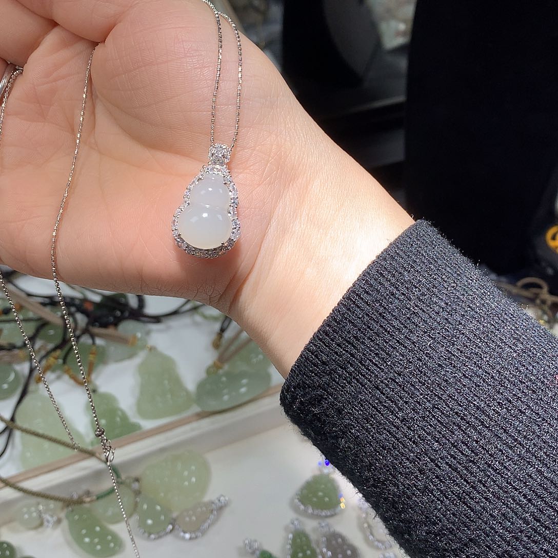 和田玉颈饰银S925镶嵌