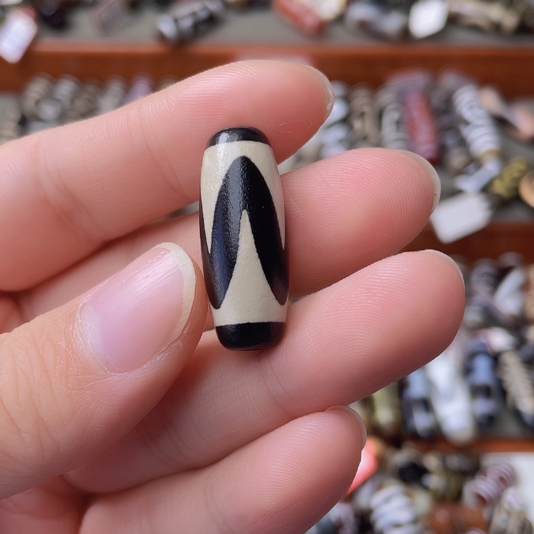 未镶嵌颈饰玛瑙/玉髓