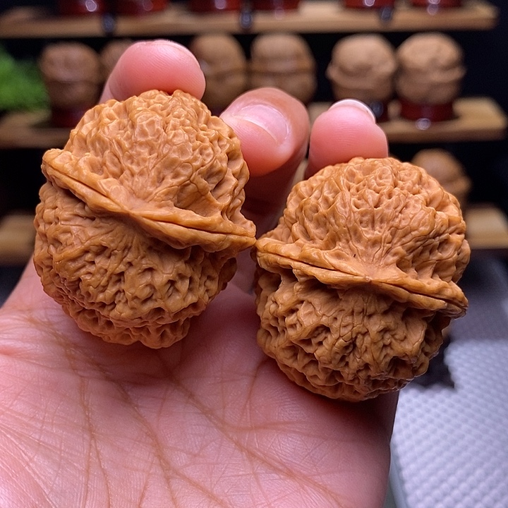 文玩核桃吊坠七星绣球4