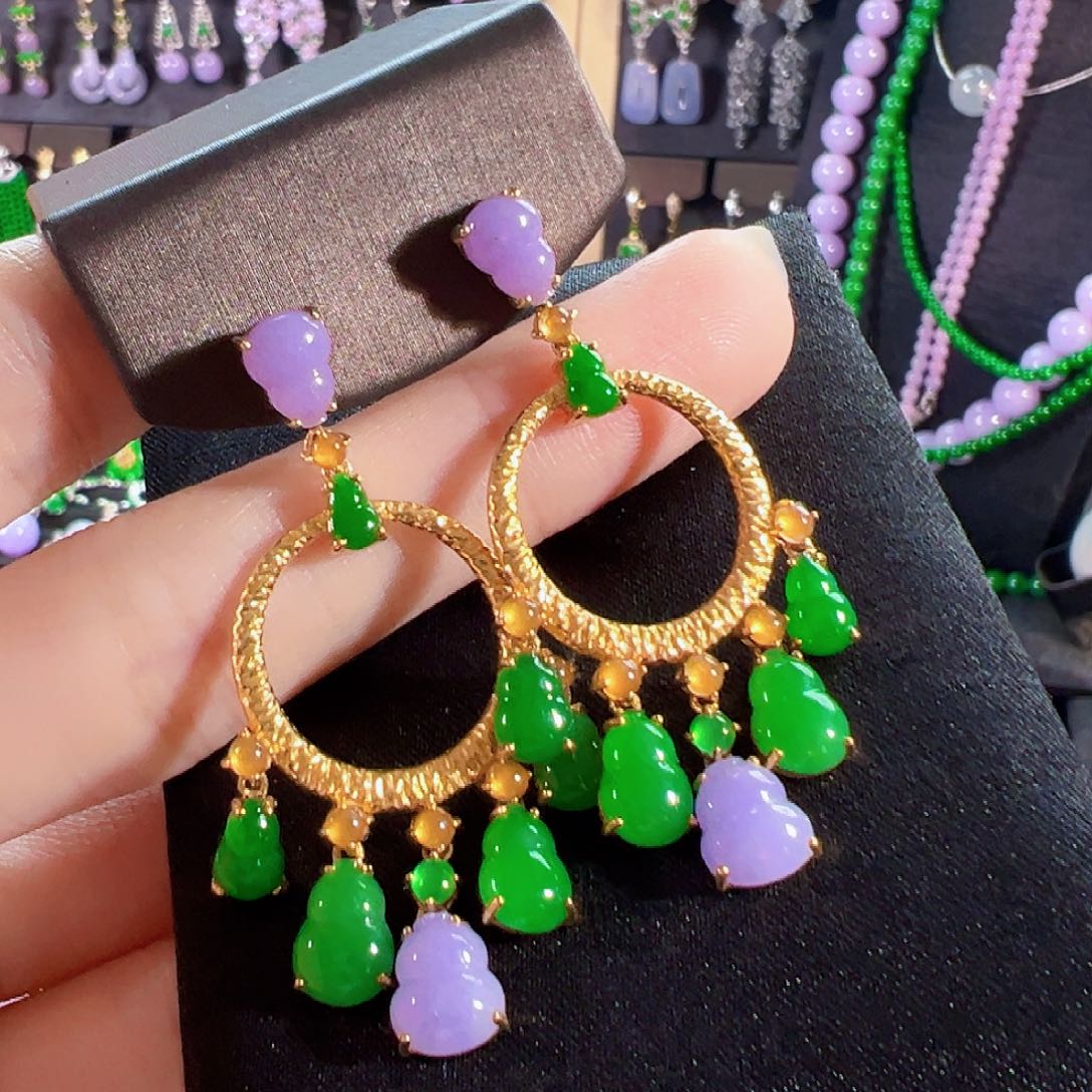 翡翠18K金镶嵌耳饰签收后24小时鉴赏期