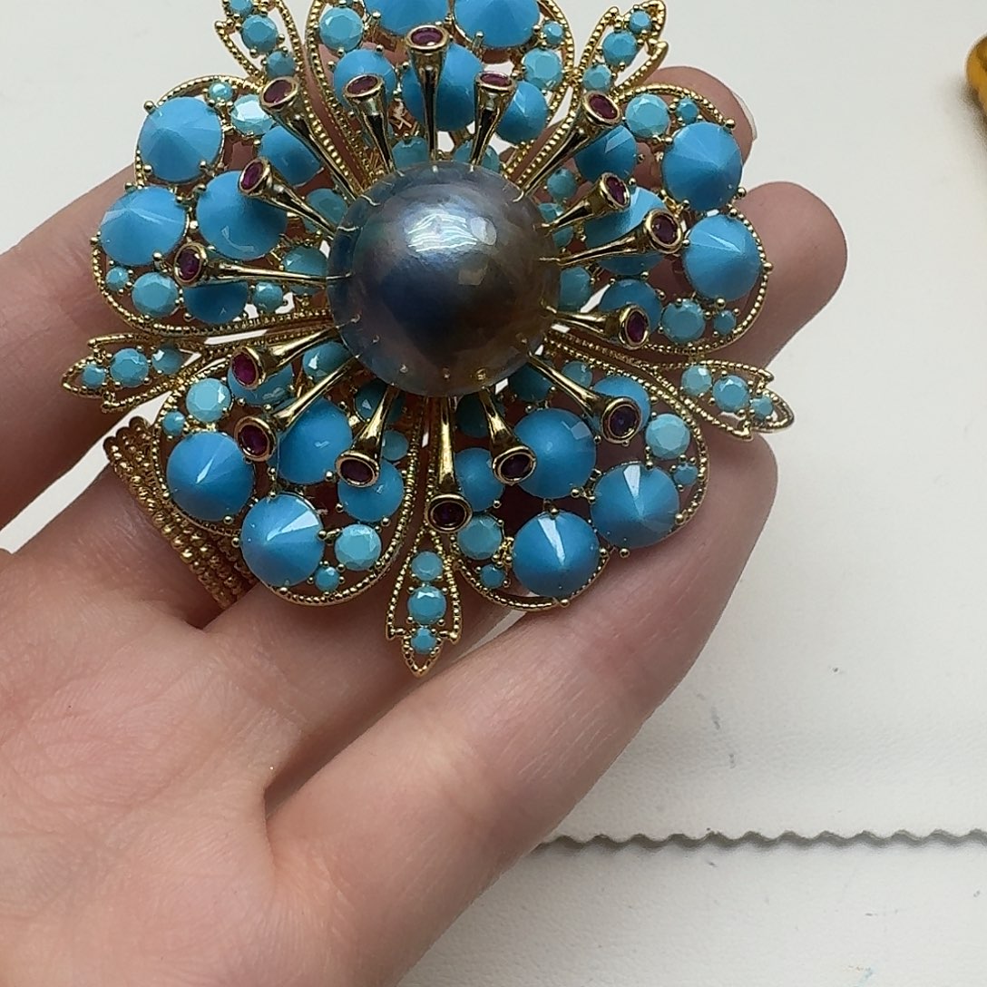 胸针未镶嵌拼合珍珠（马贝珠）