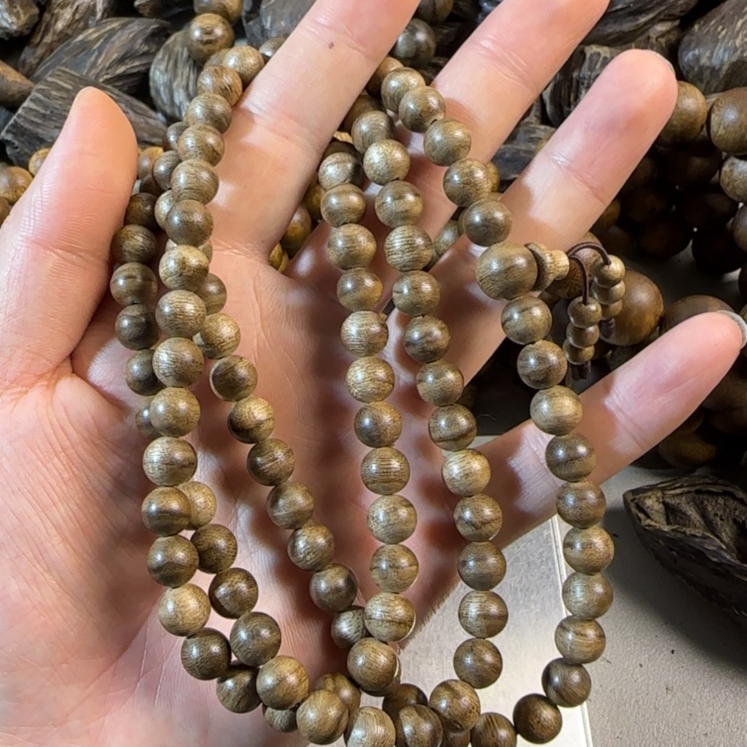 沉香沉香碎屑达拉干0.8尺寸