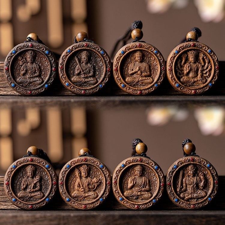 汽车蛇年挂件雕刻牌子观音吊坠八大守护神蛇年木生肖佛牌普贤菩萨