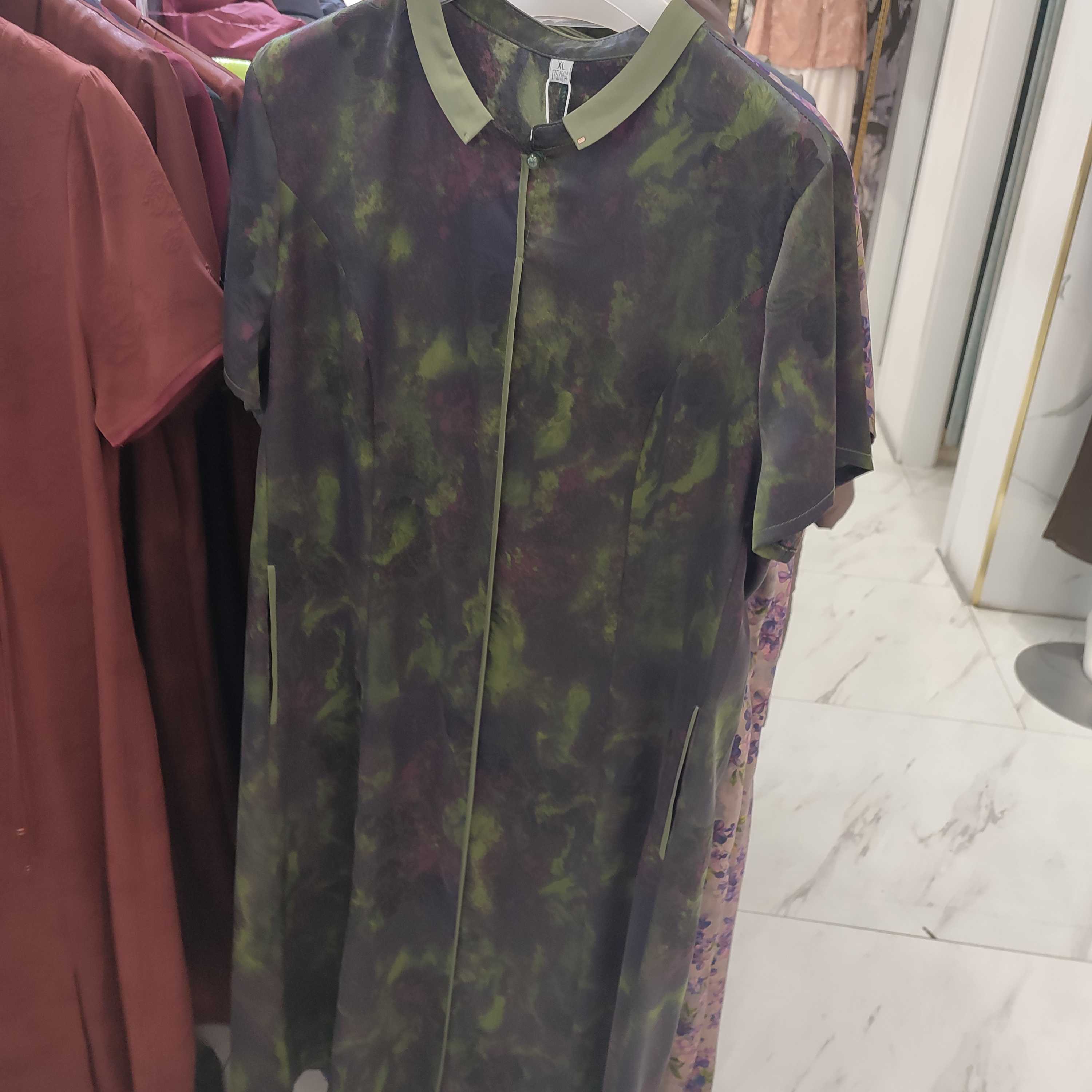 新款中老年妈妈夏装洋气优雅显瘦中长短袖连衣裙