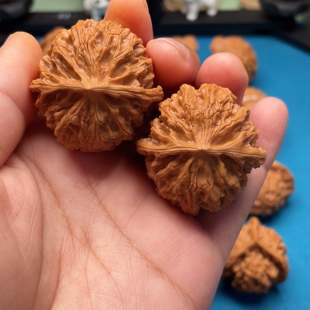 文玩核桃把件苹果39