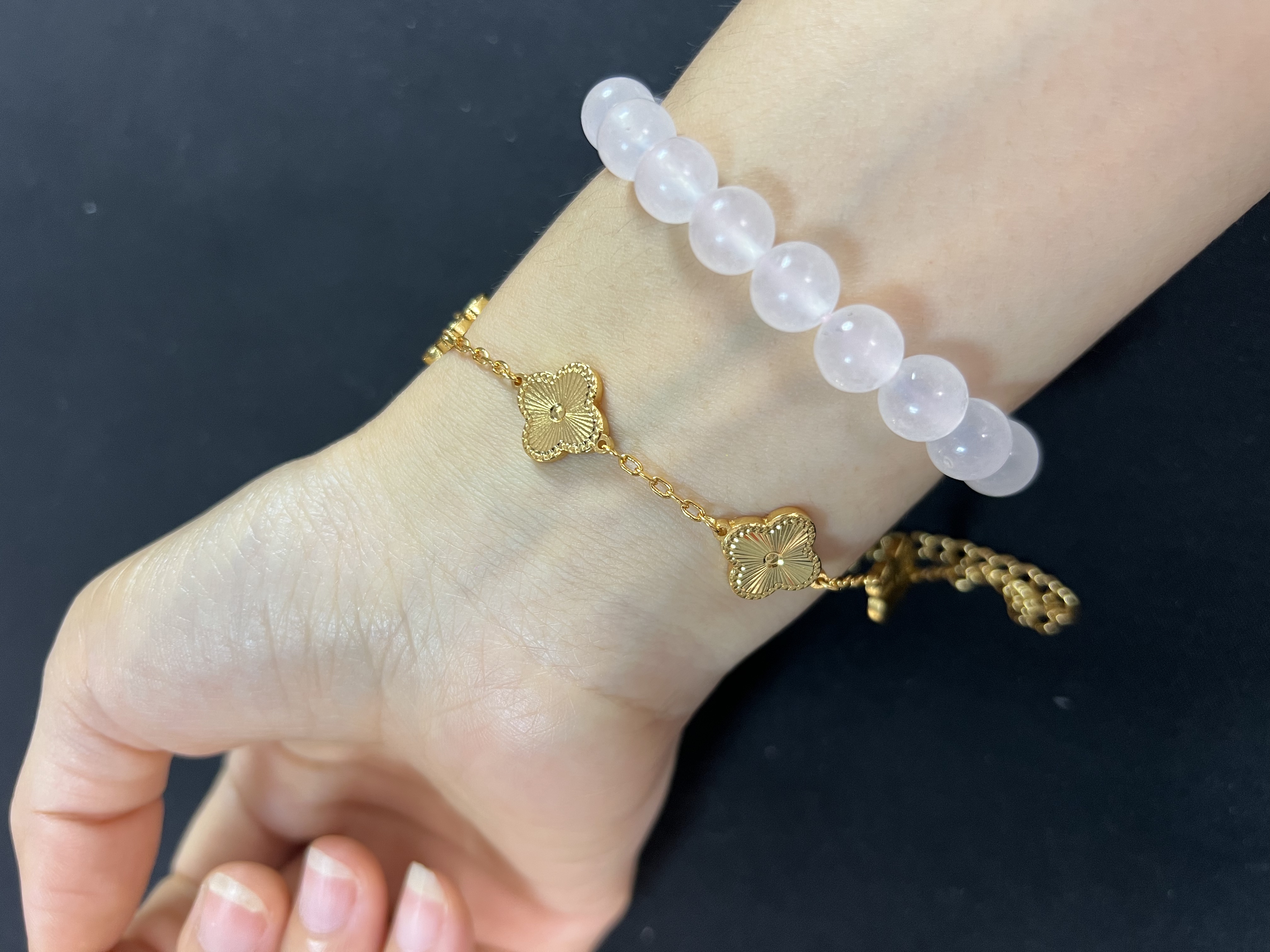 夏夏好物-四叶草碎冰冰手链