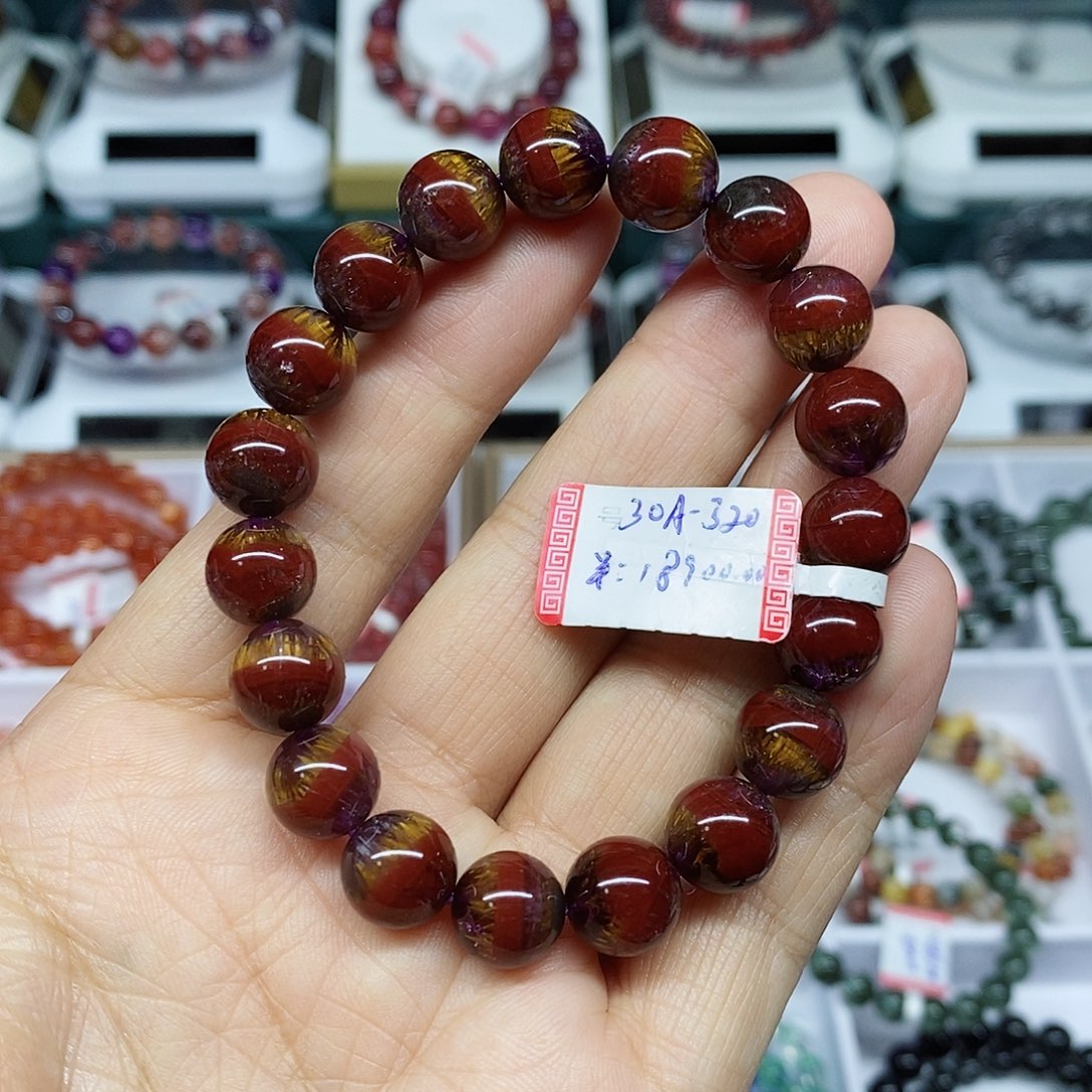 水晶手链未镶嵌千*?水晶