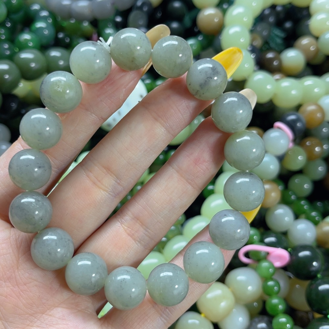 手链未镶嵌和田玉