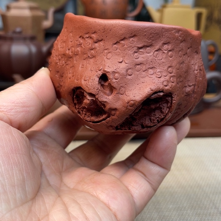 紫砂茶杯元旦节优惠价