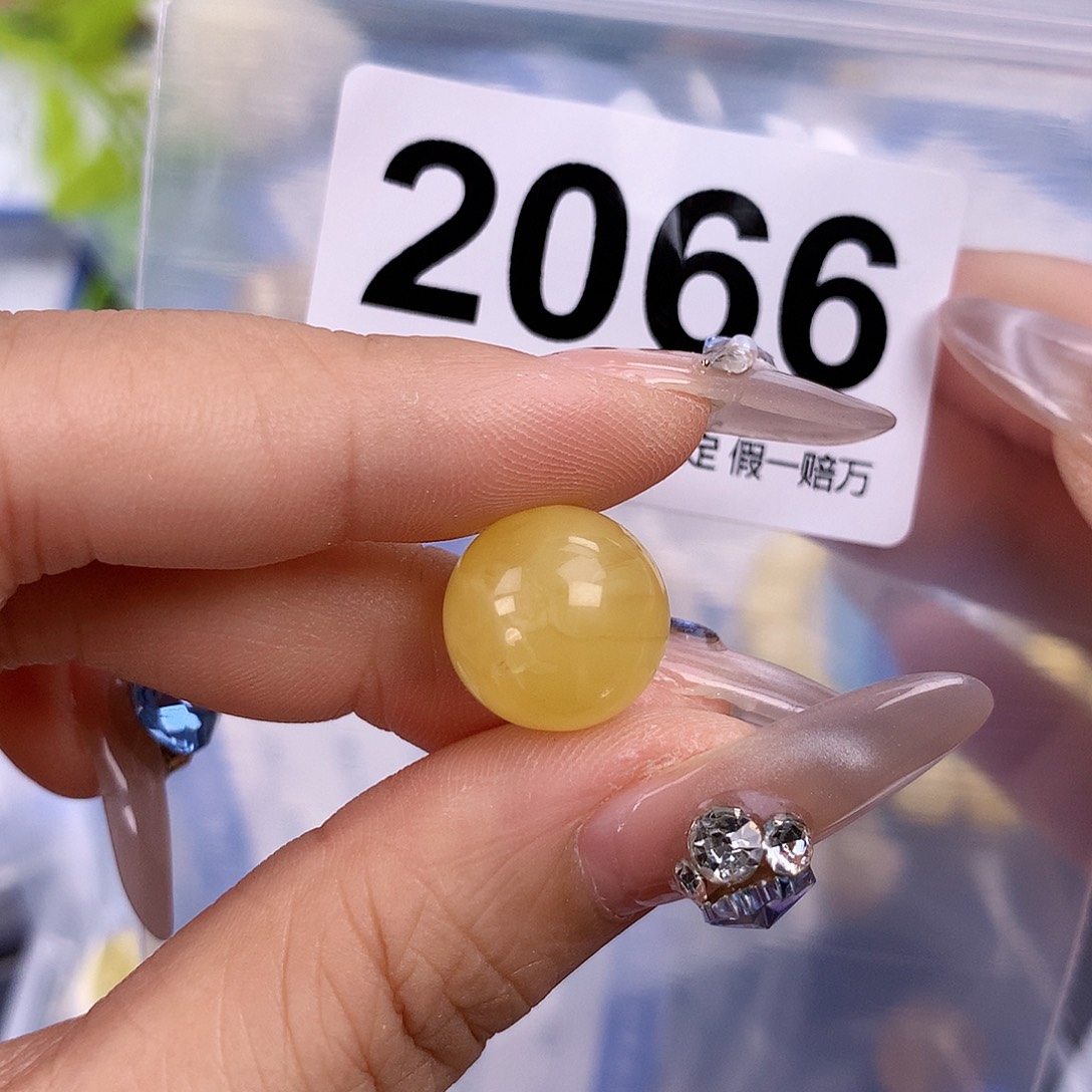 未镶嵌琥珀珠宝奇石14.3