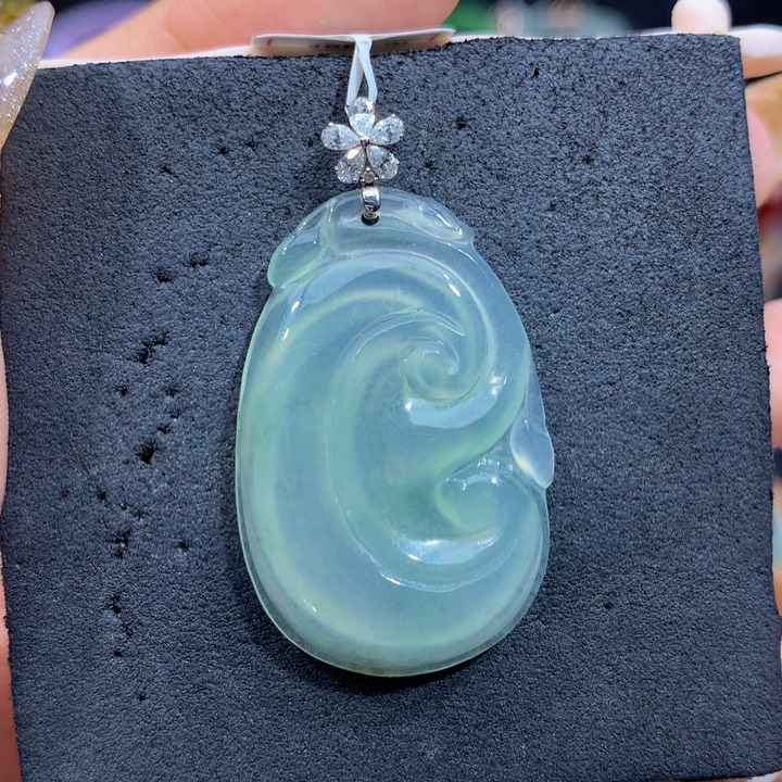 翡翠18K金镶嵌手链翡翠