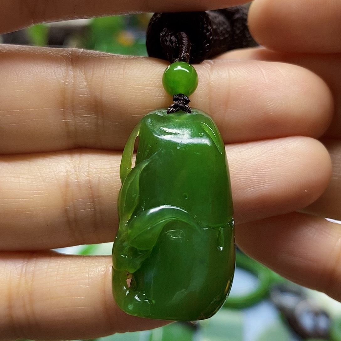 未镶嵌和田玉挂件