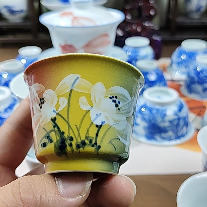 景德镇手工手绘陶瓷杯子