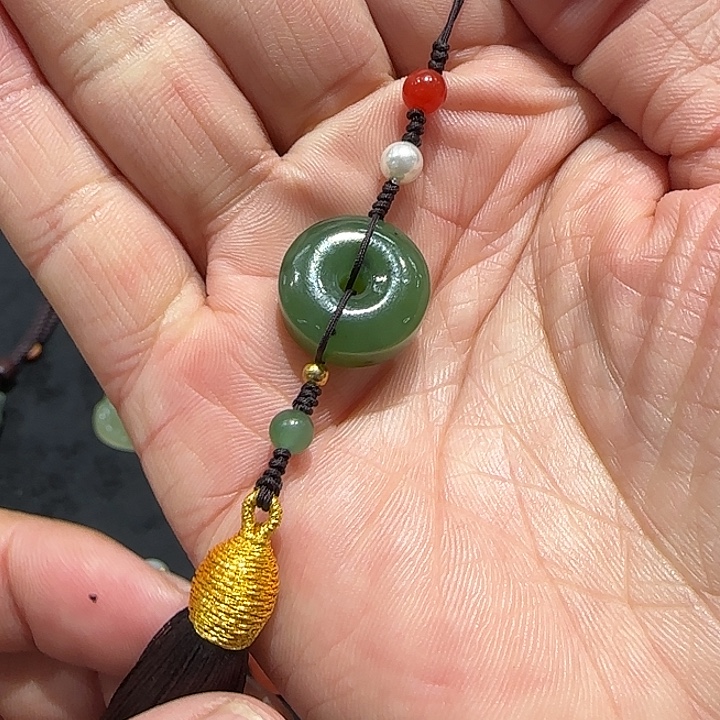 和田玉（碧玉）未镶嵌颈饰