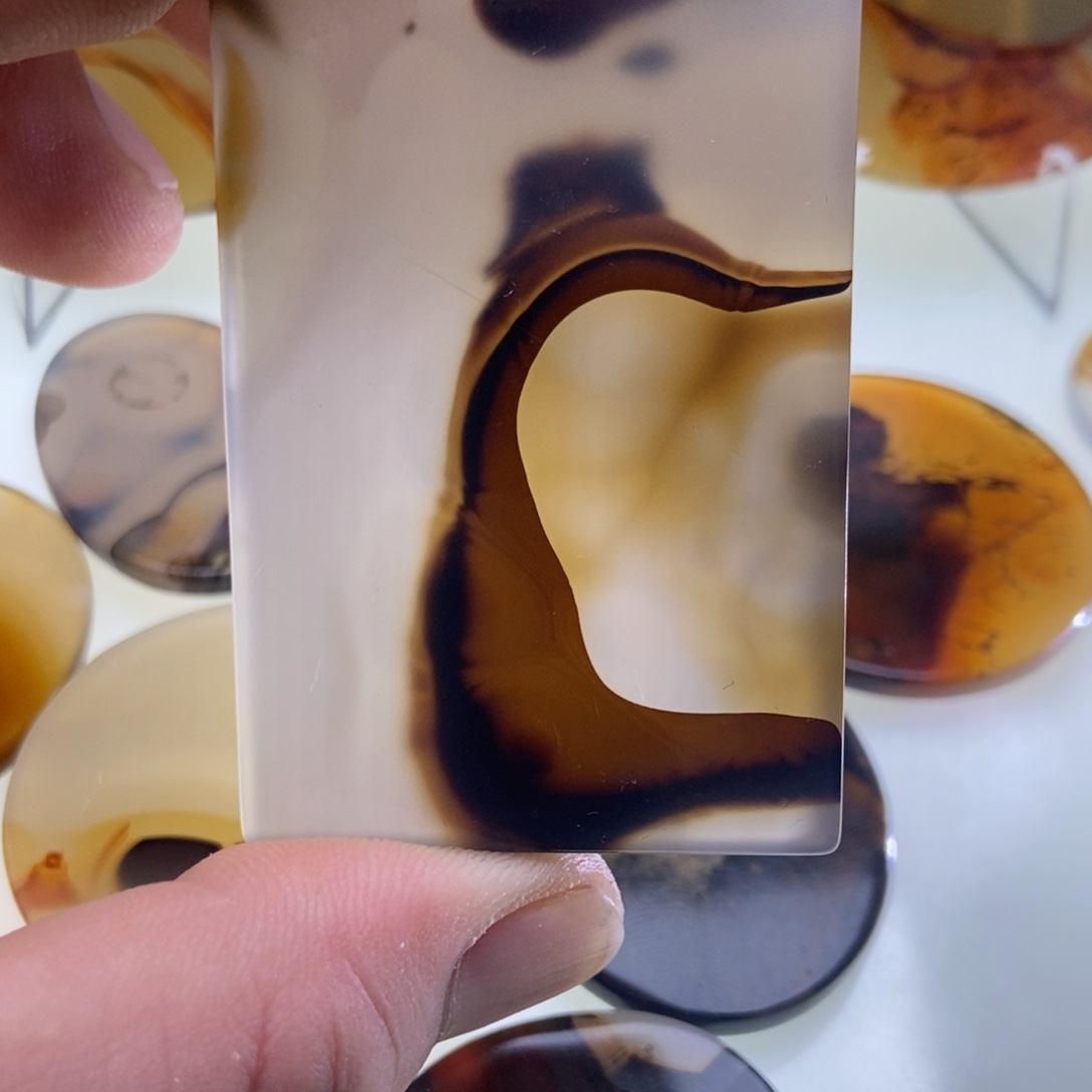 【闪购商品】玛瑙/玉髓颈饰未镶嵌