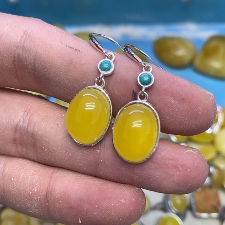 蜜蜡裸石银S925镶嵌耳坠