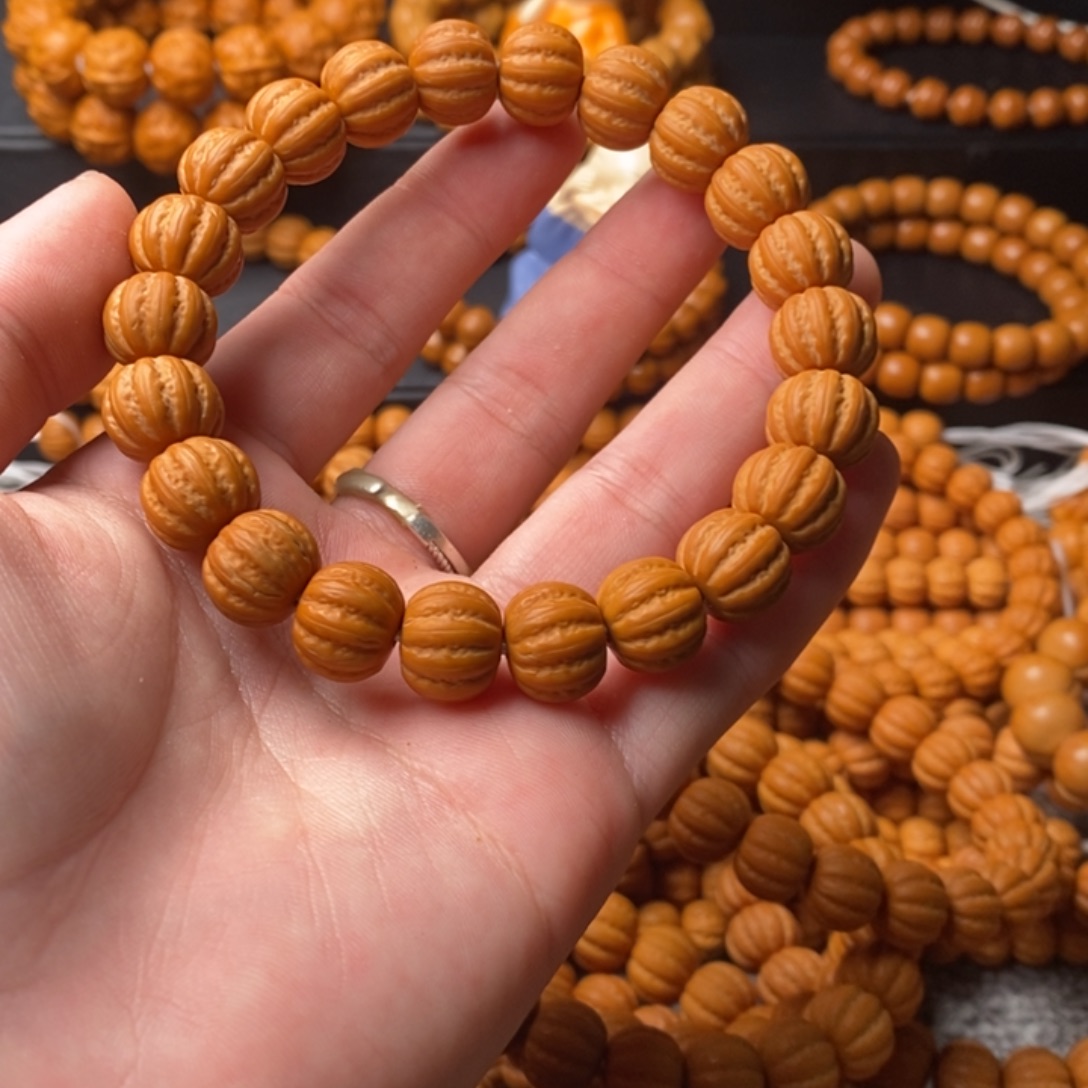 L***I猴头核桃手串我11111