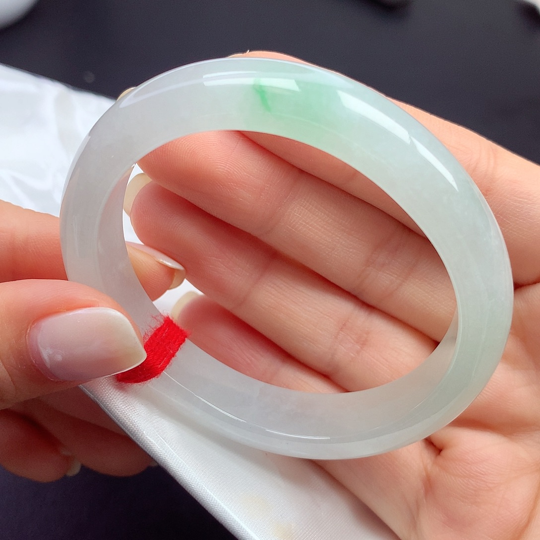 翡翠未镶嵌手镯（贵妃镯）54贵妃