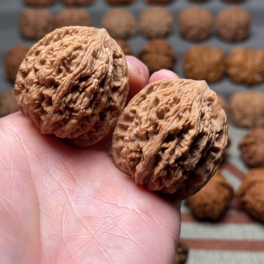 文玩核桃把件41虎头