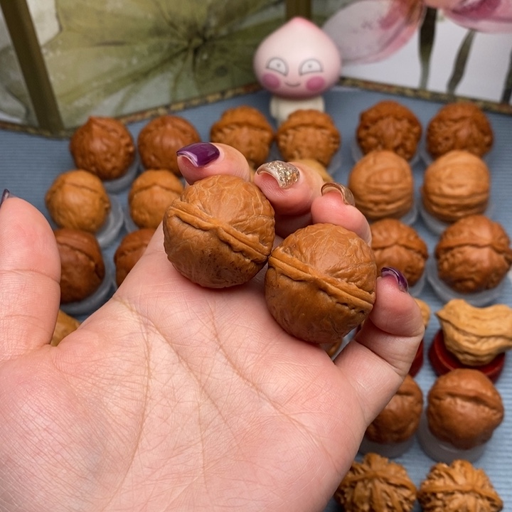 文玩核桃把件2***.龙珠