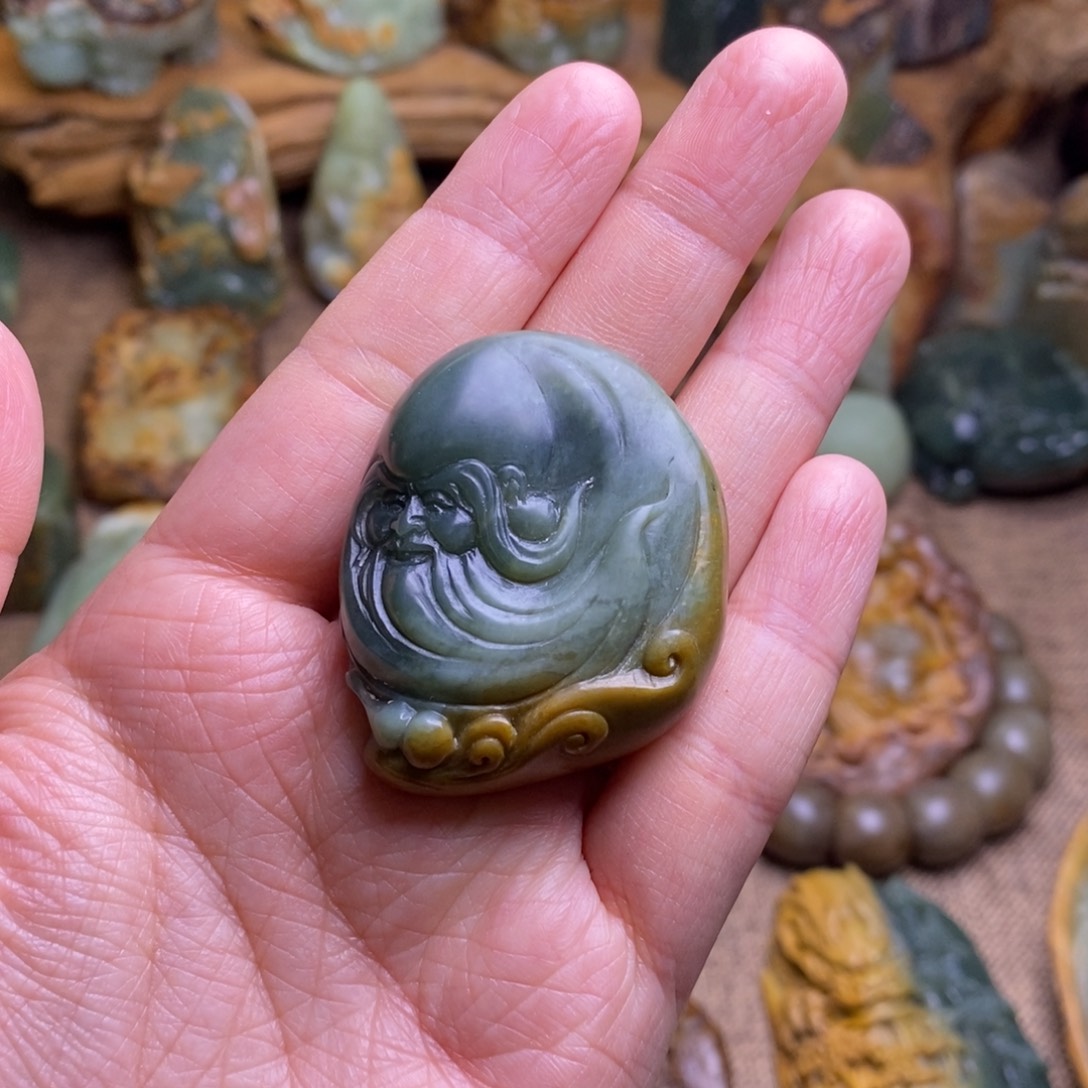 岫岩河磨玉（透闪石质玉）未镶嵌挂件