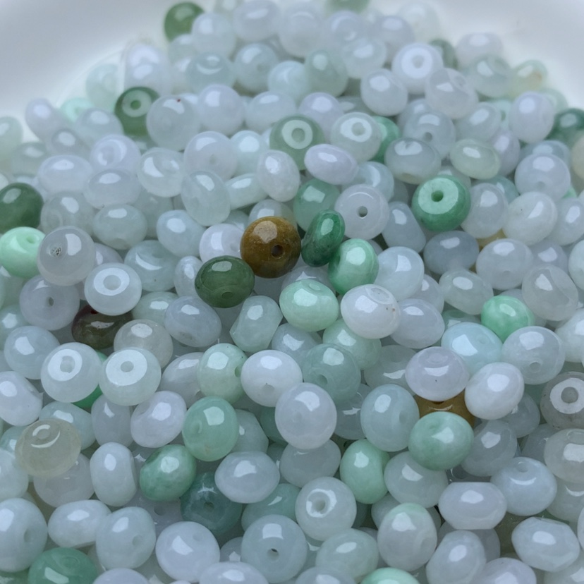 【闪购商品】翡翠手链未镶嵌卡3x6冰鼓珠60颗