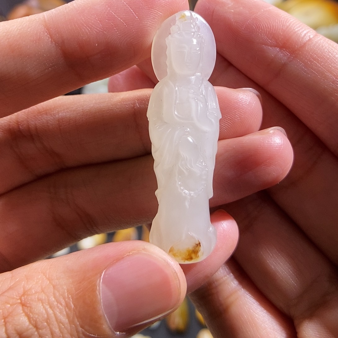 和田玉颈饰未镶嵌