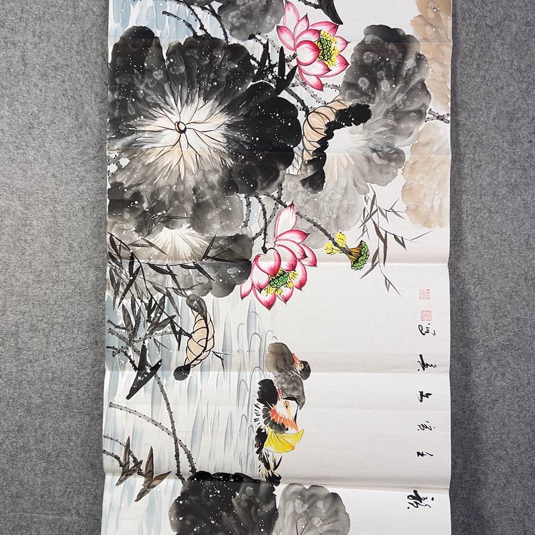 国画738 花鸟在树丛的顶端鸣叫叫声响