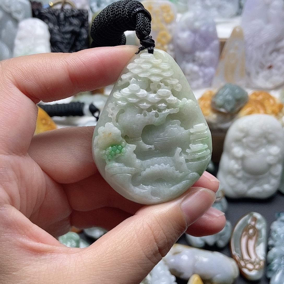 翡翠未镶嵌颈饰翡翠