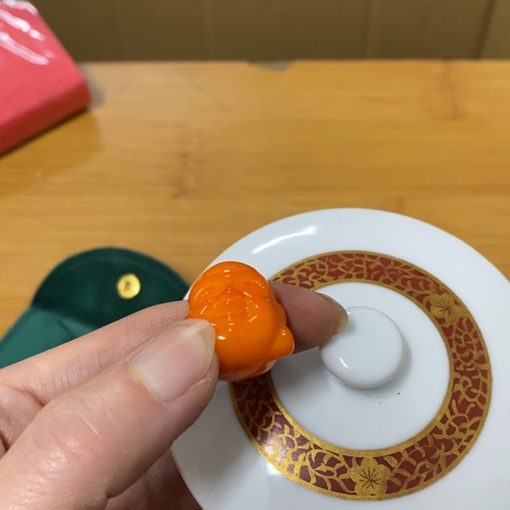 瓷片哈中古工艺品一件