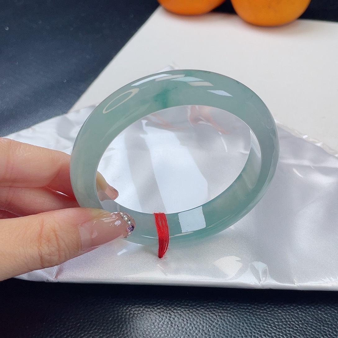 翡翠手镯未镶嵌大***?57.2-14-8.3炸光冰飘花分单