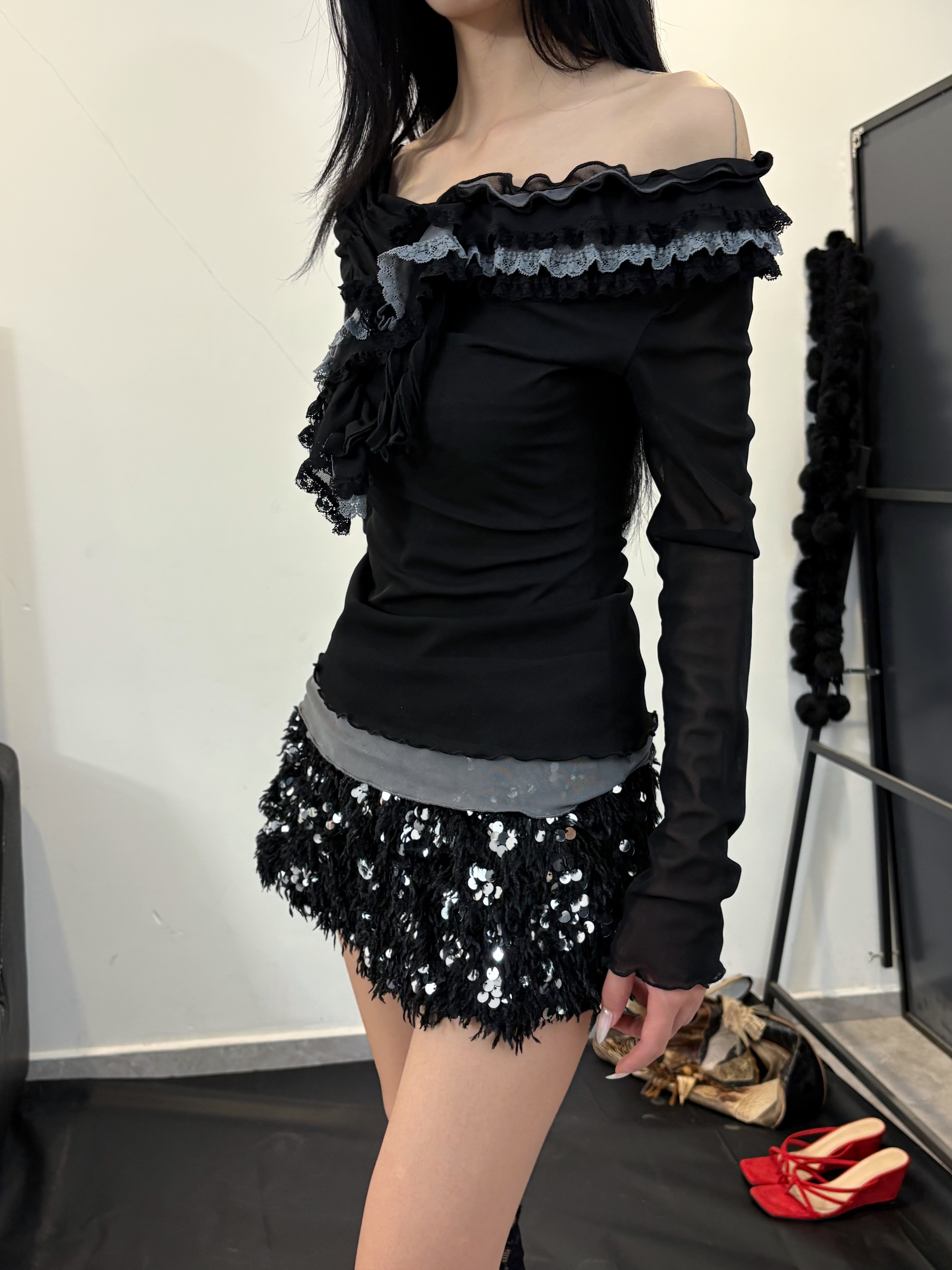 Fuye自制设计感蕾丝花边一字肩套装黑色修身