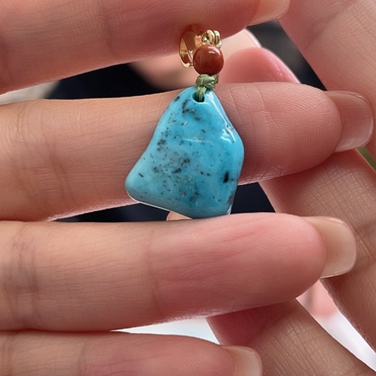 未镶嵌绿松石珠宝奇石