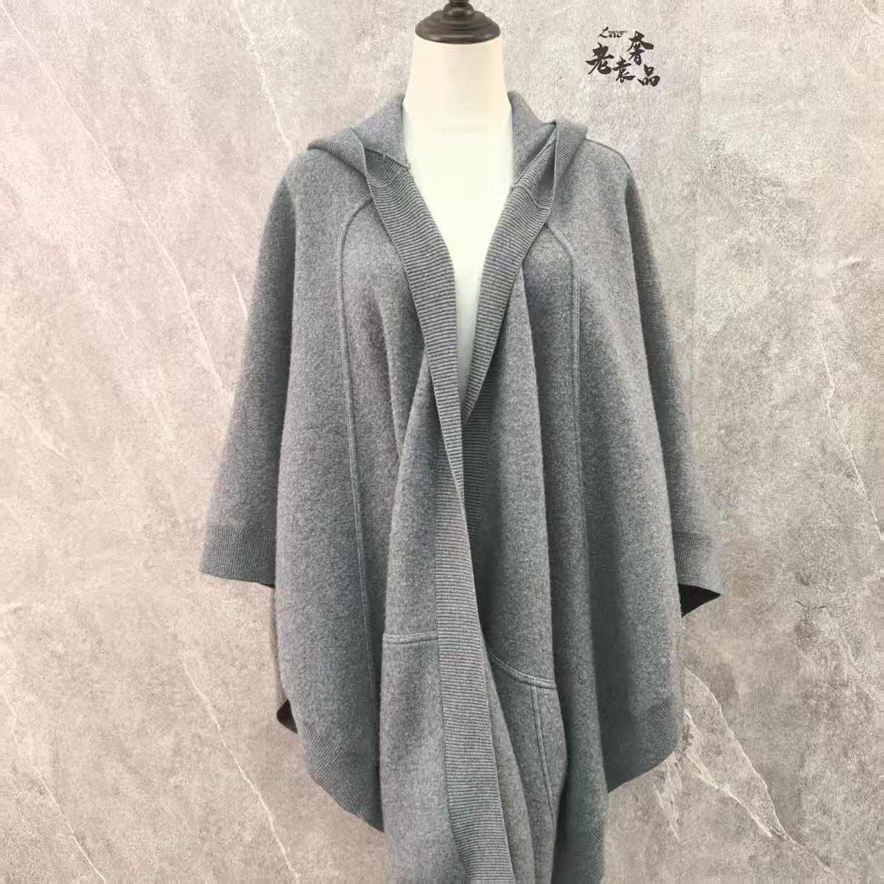 99新 BURBERRY/博柏利 海囤K/巴宝莉/上衣/均码/bx60025
