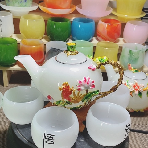 羊脂玉瓷中式年年有余一壶六杯礼盒套装