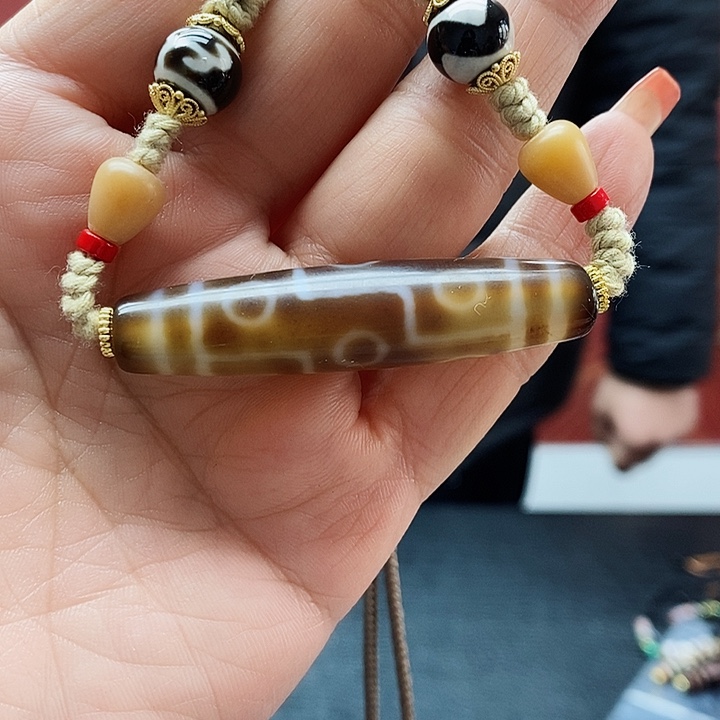 玛瑙/玉髓颈饰合金