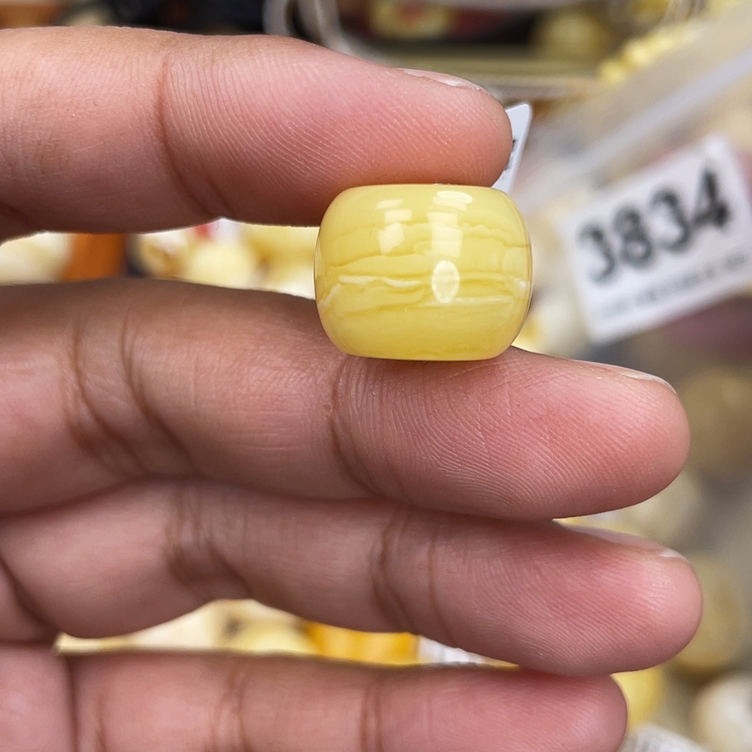 蜜蜡未镶嵌珠宝奇石16.6x12.6