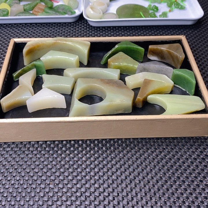 和田玉（糖玉）珠宝半成品未镶嵌