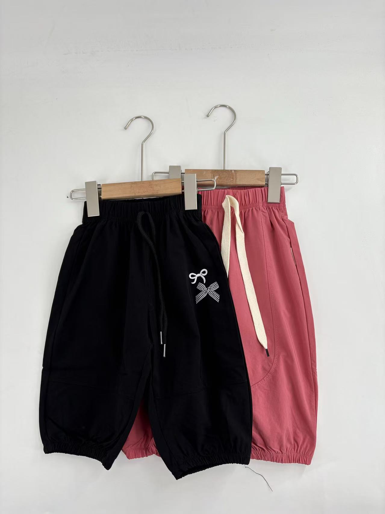 W737-新款百搭速干休闲中裤搭配两条花型颜色混发