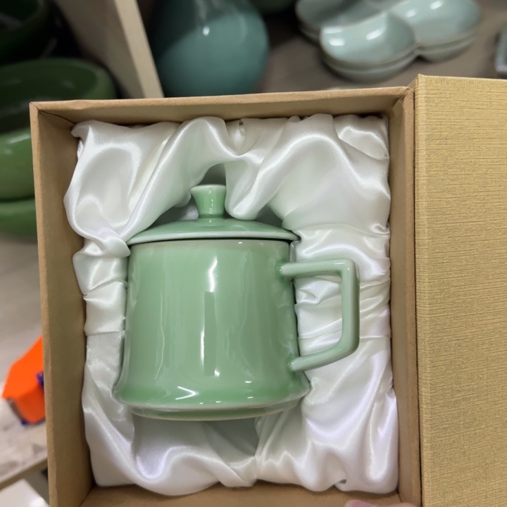 龙泉青瓷茶具微瑕46966