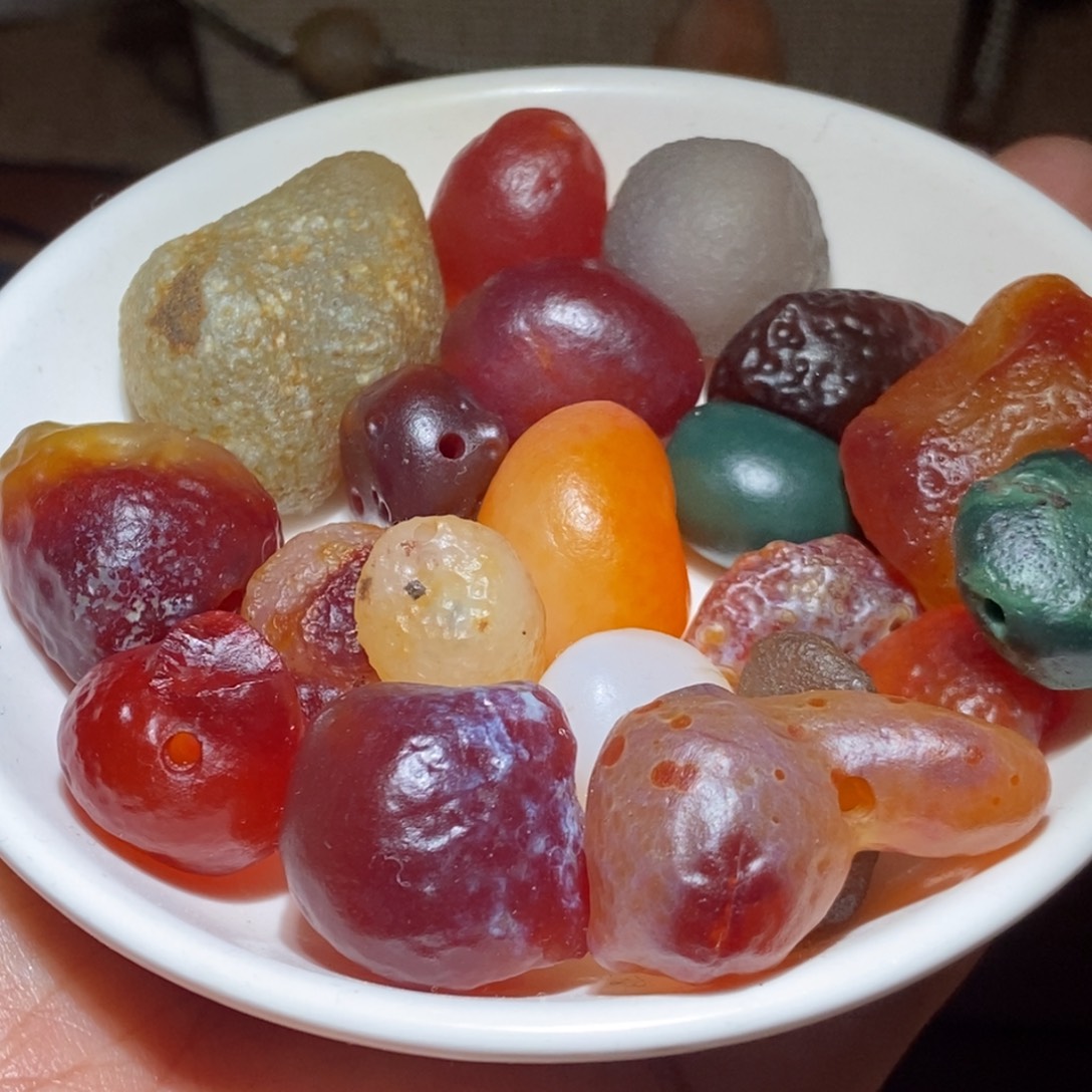 玛瑙/玉髓未镶嵌珠宝半成品