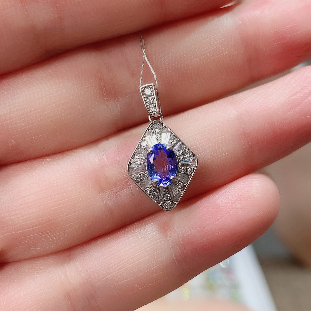 银S925镶嵌颈饰坦桑石