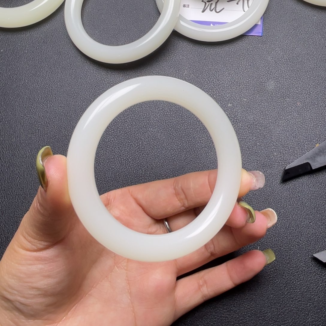 旺***仙53圈口胖圆条高白色