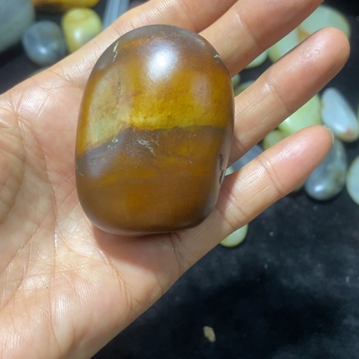 寒***隐和田玉（糖玉）未镶嵌挂件