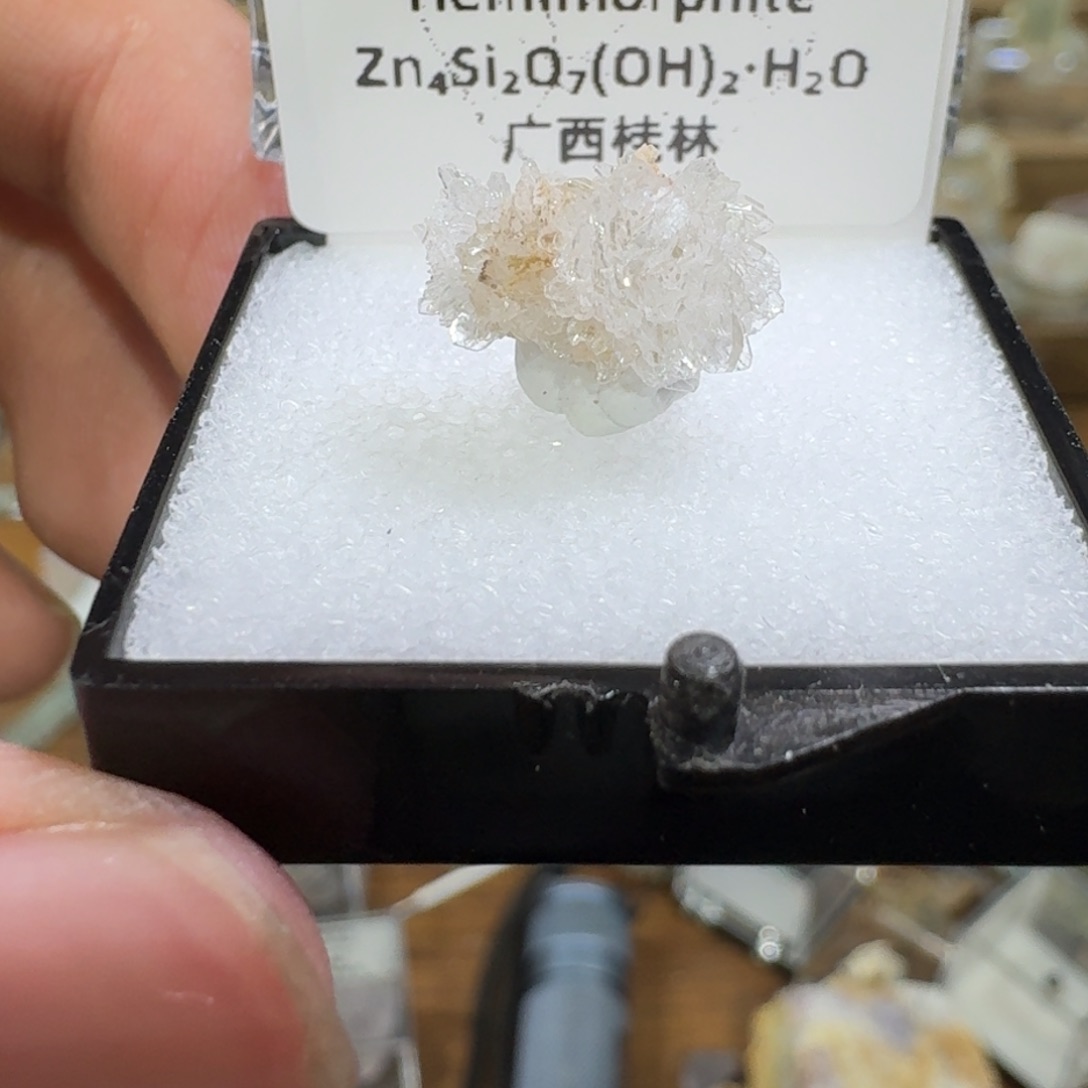 月下珠宝严选矿物