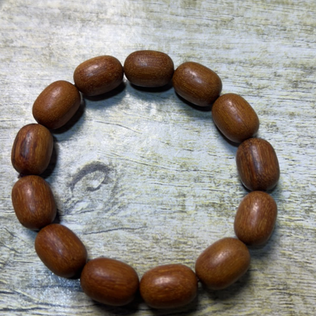 4 福来精选文玩沉香木作手串11mm