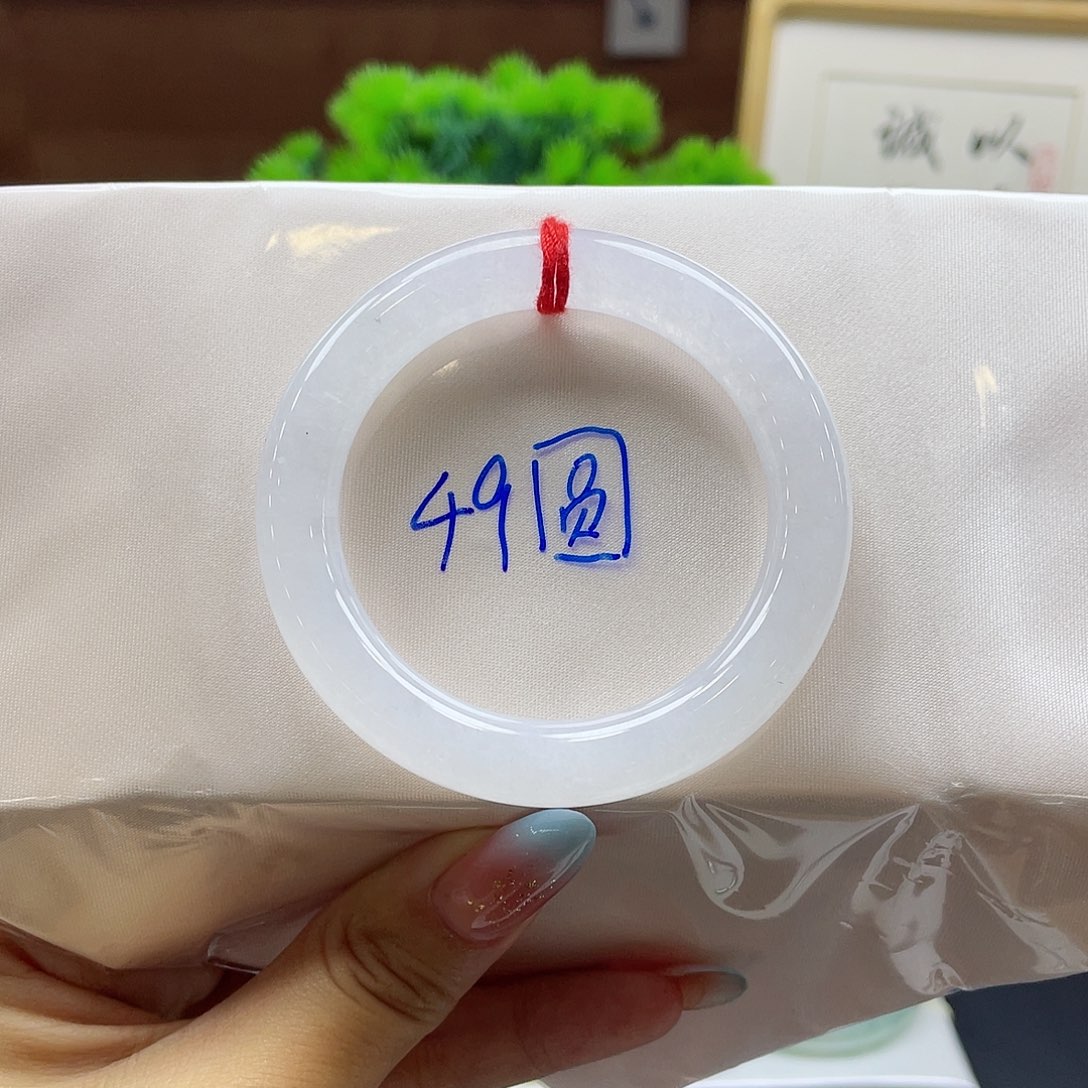 翡翠手镯未镶嵌12 号链接